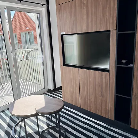 Waterline Port Premium Class *